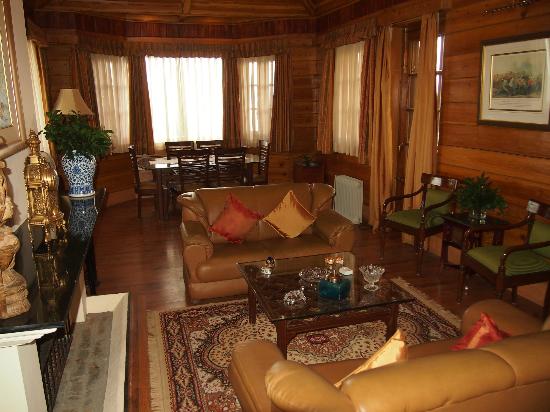  Windsor Lodge
